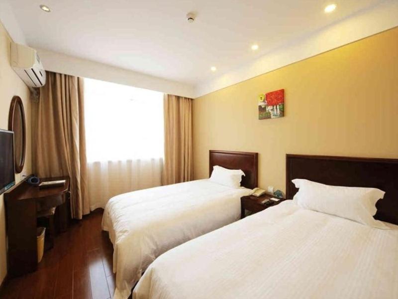 Greentree Inn Shanghai West Huaxia Road Metro Station Express Hotel Екстер'єр фото
